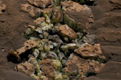 Curiosity Rover's Surprise: Crushing Rocks and Uncovering Pure Sulfur on Mars